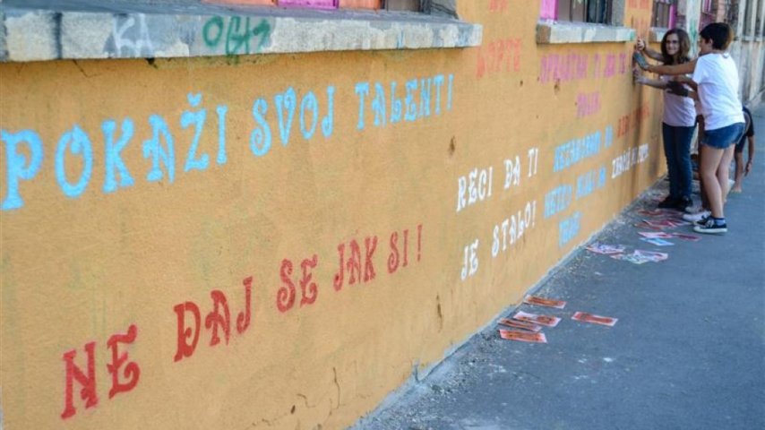 2012 (3)
